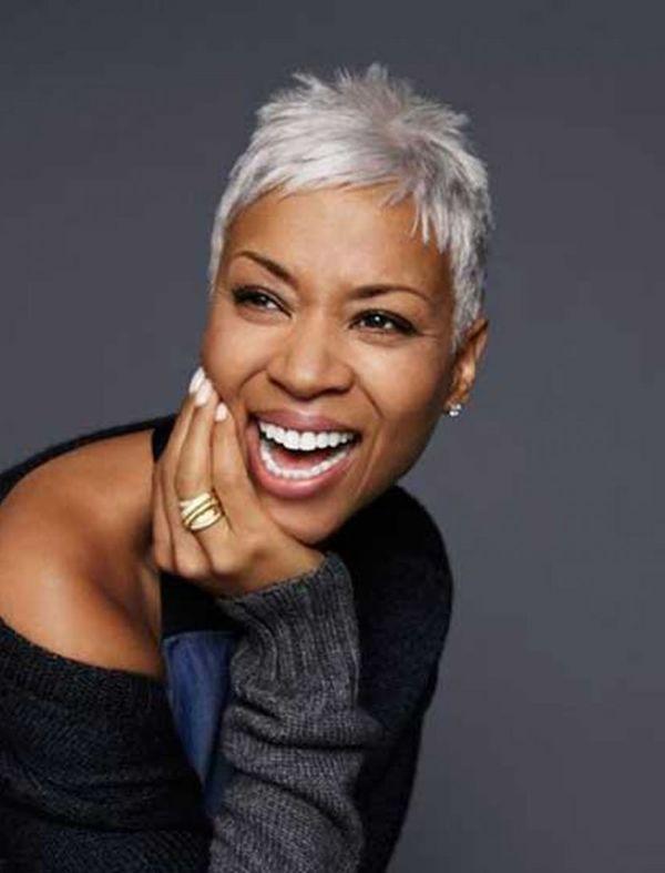 4 Ways to Age Gracefully, Naturally